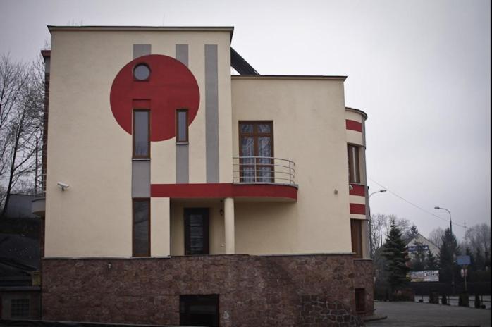 Pensjonat Willa Sorrento Krzeszowice Kültér fotó