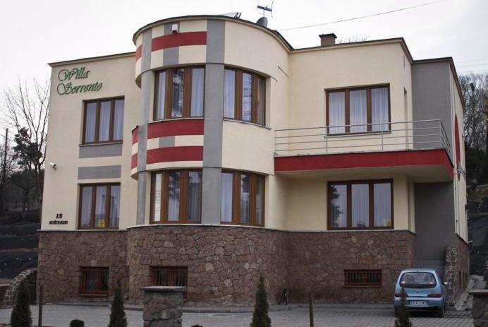 Pensjonat Willa Sorrento Krzeszowice Kültér fotó
